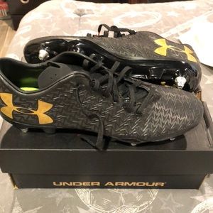 Under Armour Soccer shoes